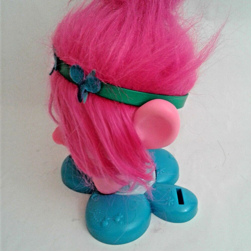 Just Play Trolls Poppy Pink Roll Play Pretend Styling Station Standing Head 12" - Picture 3 of 8